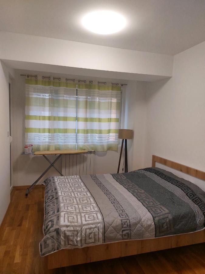 Skopje Family Business Apartment Exteriör bild